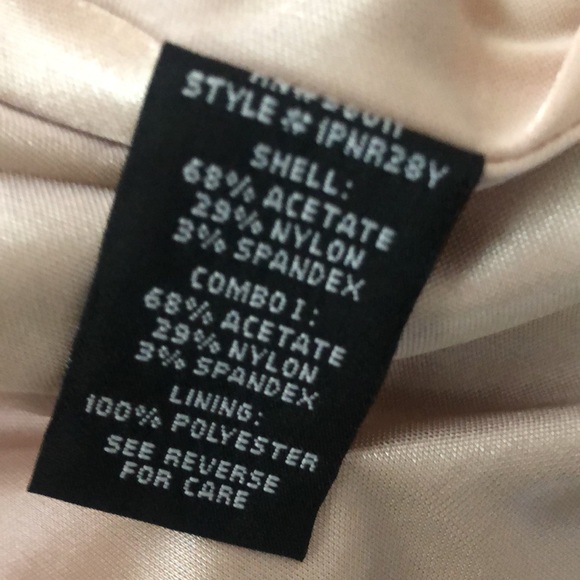 BEAUTIFUL Cache bodycon dress - Picture 6 of 6